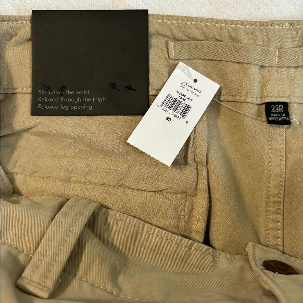 NWT Banana Republic Men’s Cargo Pants - Picture 3 of 6